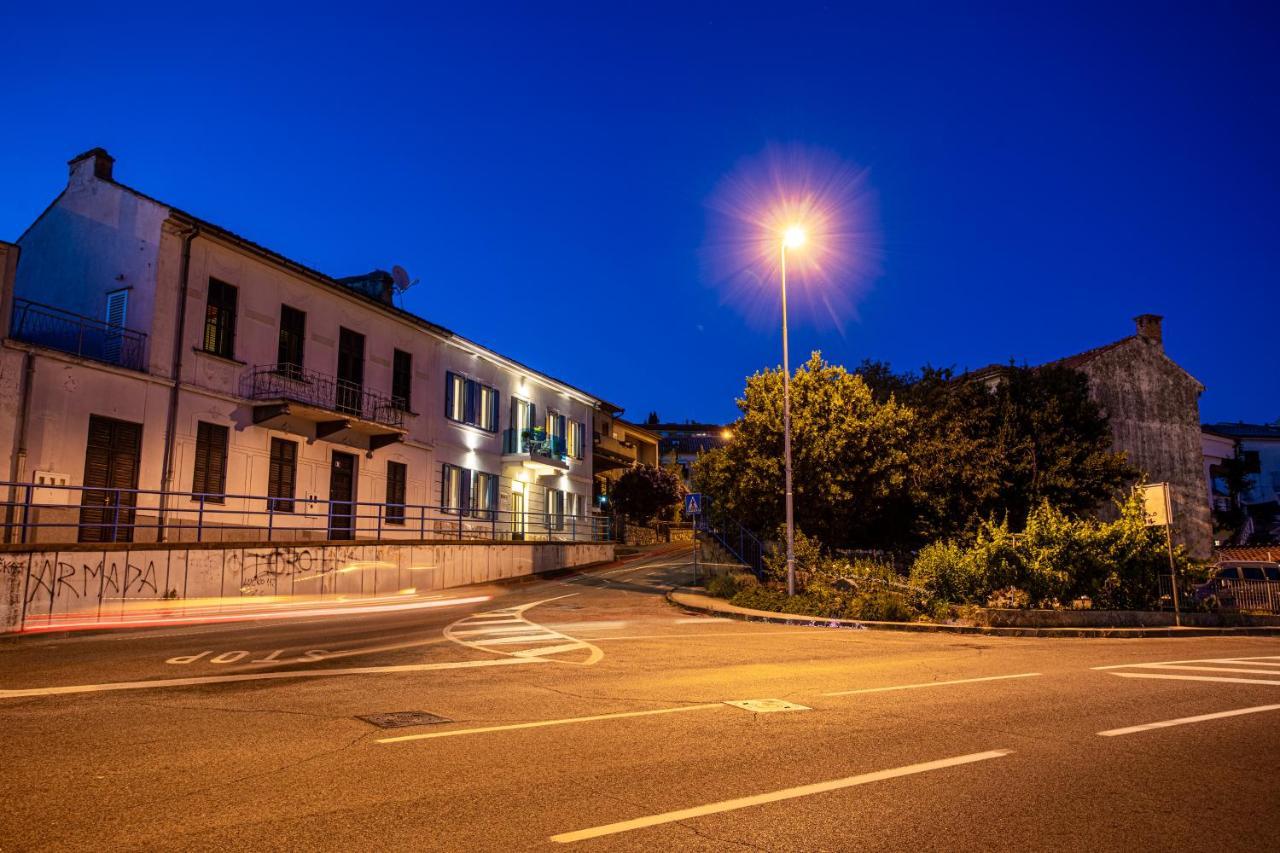 Apartments San Leopoldo 茨里克韦尼察 外观 照片