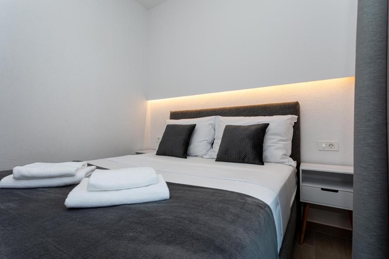 Apartments San Leopoldo 茨里克韦尼察 外观 照片