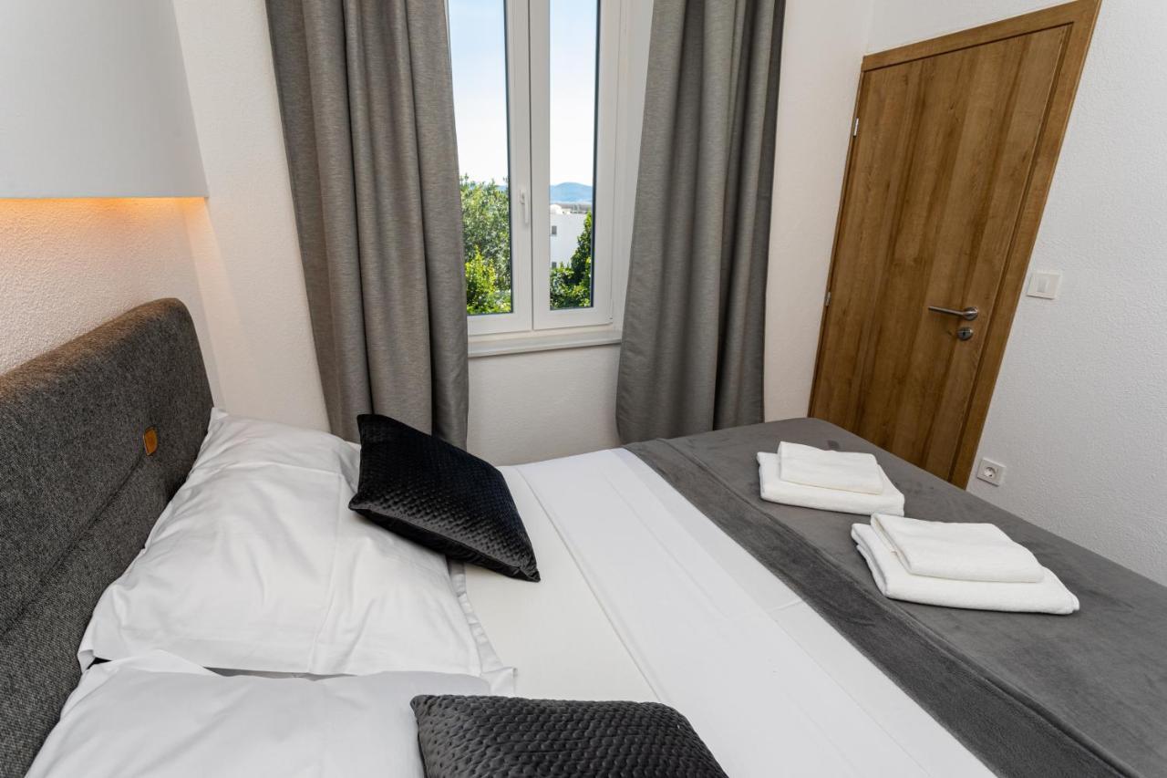 Apartments San Leopoldo 茨里克韦尼察 外观 照片