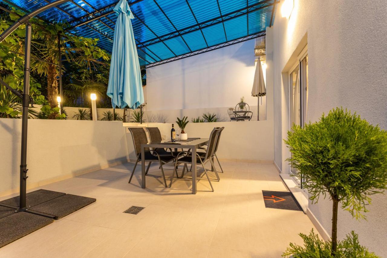 Apartments San Leopoldo 茨里克韦尼察 外观 照片