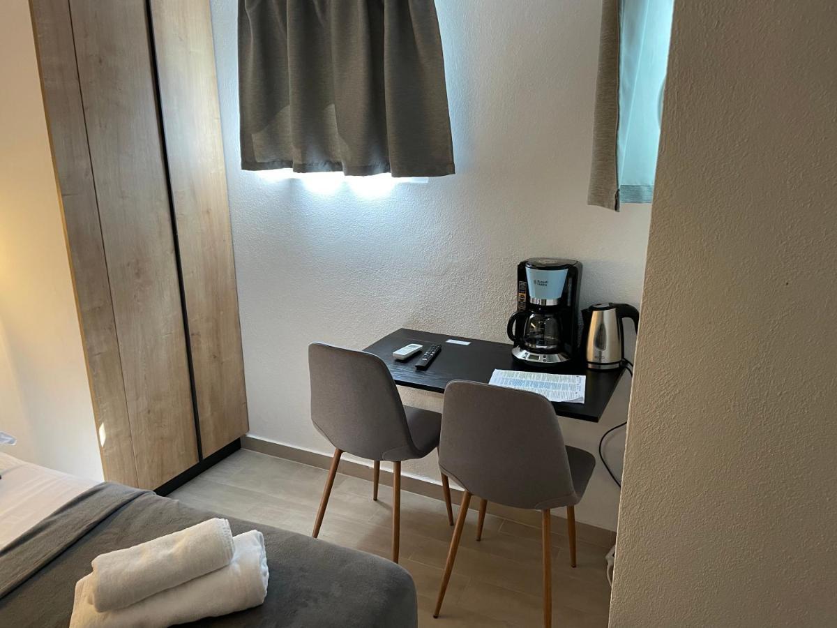 Apartments San Leopoldo 茨里克韦尼察 外观 照片
